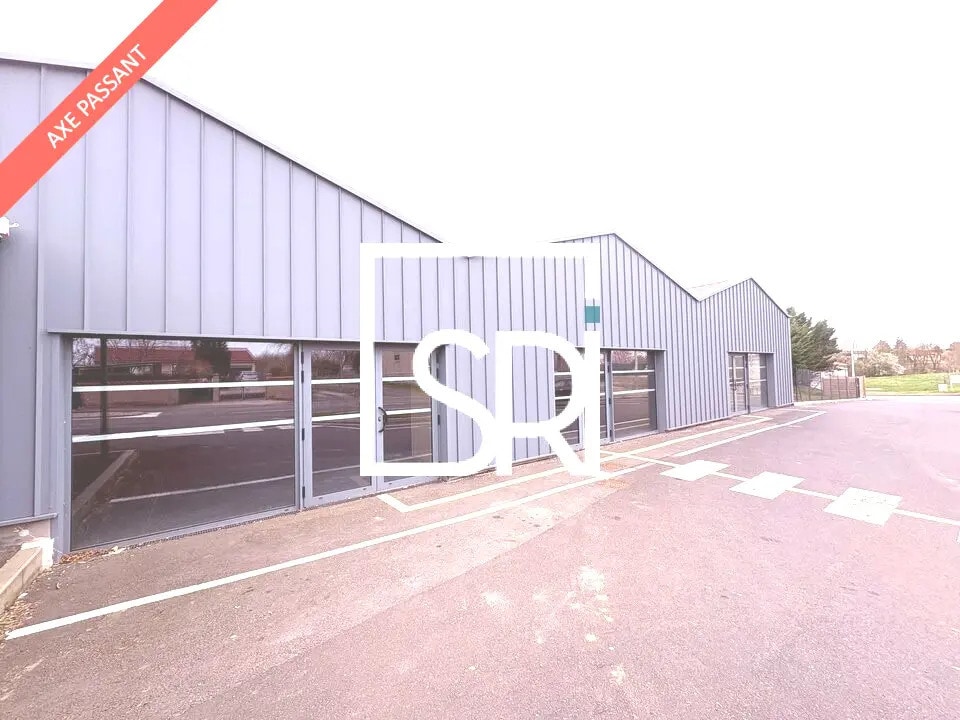 Local commercial dans LES MARTRES-D'ARTIERE à vendre Photo principale– Image 1 sur 11