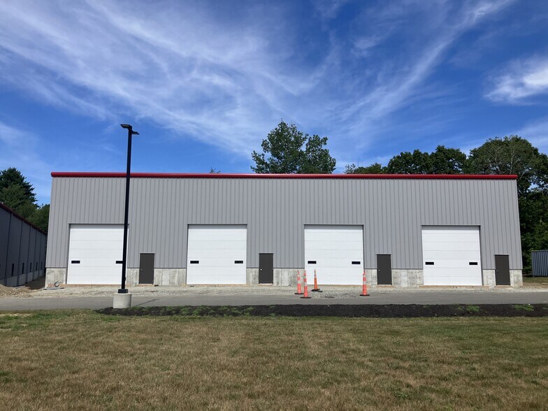 158 Hartwell St, West Boylston, MA à louer - Photo de l’immeuble – Image 2 sur 5
