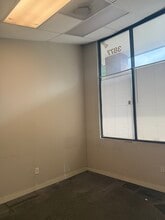 3865-3877 Winchester Rd, Memphis, TN à louer Photo intérieure– Image 2 sur 8