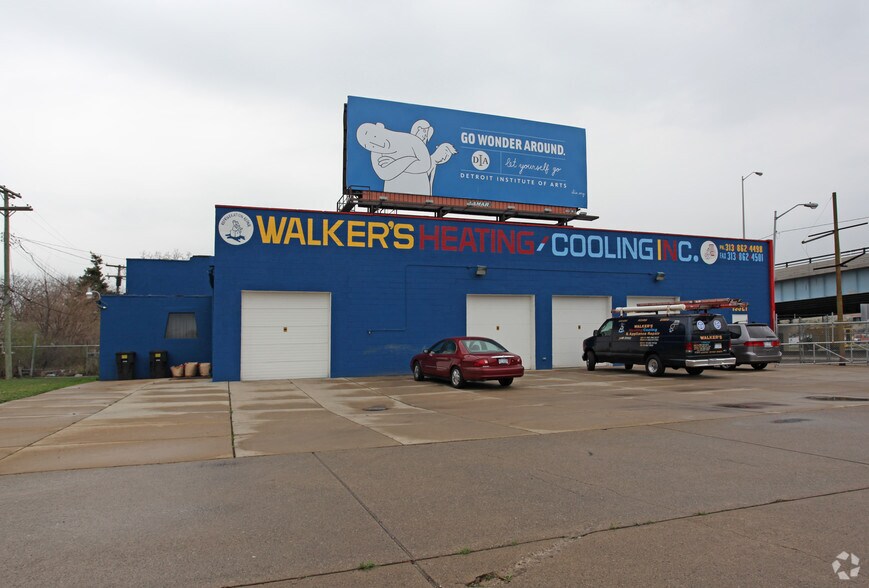 15921 W Eight Mile Rd, Detroit, MI à vendre - Photo de l’immeuble – Image 3 sur 3