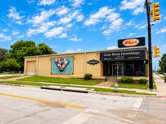 Plus de détails pour 2312 Montgomery St, Fort Worth, TX - Bureau/Local commercial à louer