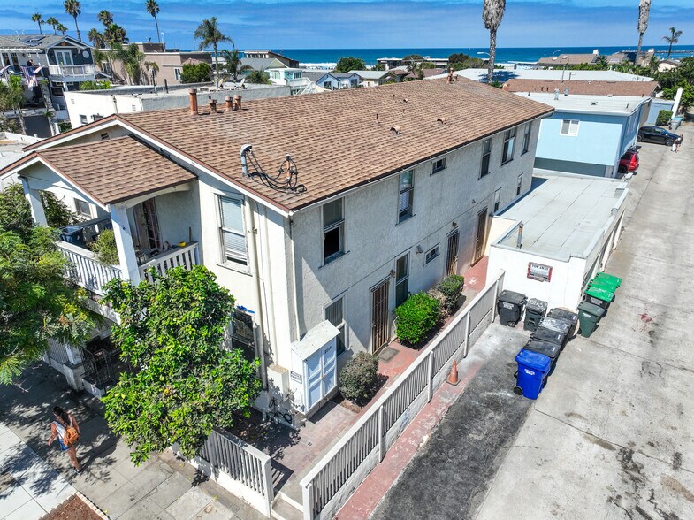 2114 Abbott St, San Diego, CA à vendre - Photo de l’immeuble – Image 2 sur 22