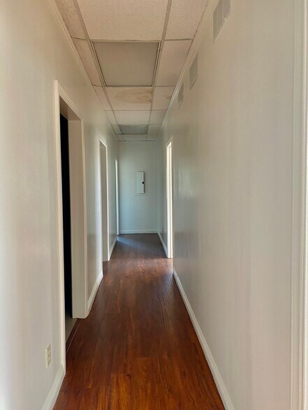 750 S Atlantic Blvd, Monterey Park, CA à louer - Photo intérieure – Image 3 sur 5