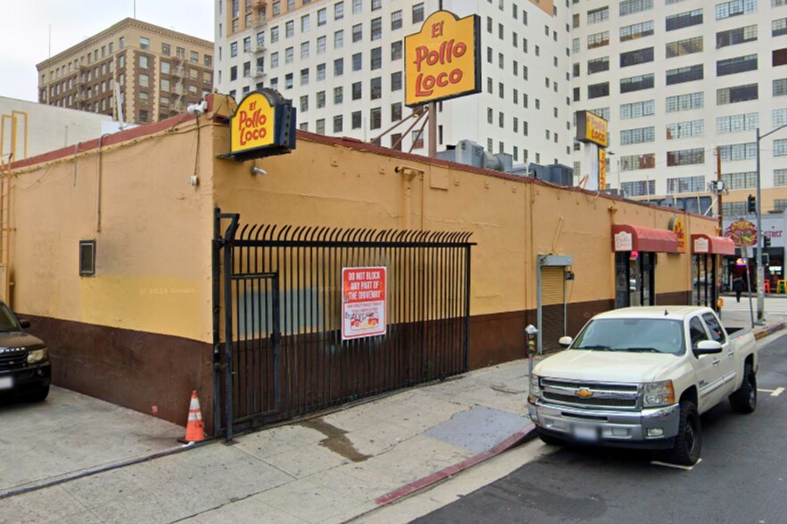 223-229 E 9th St, Los Angeles, CA à louer - Photo de l’immeuble – Image 3 sur 3