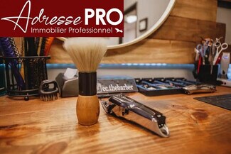 Plus de détails pour Local commercial à louer