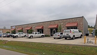 Plus de détails pour 8750 Fawn Trl, Conroe, TX - Local d'activités à louer