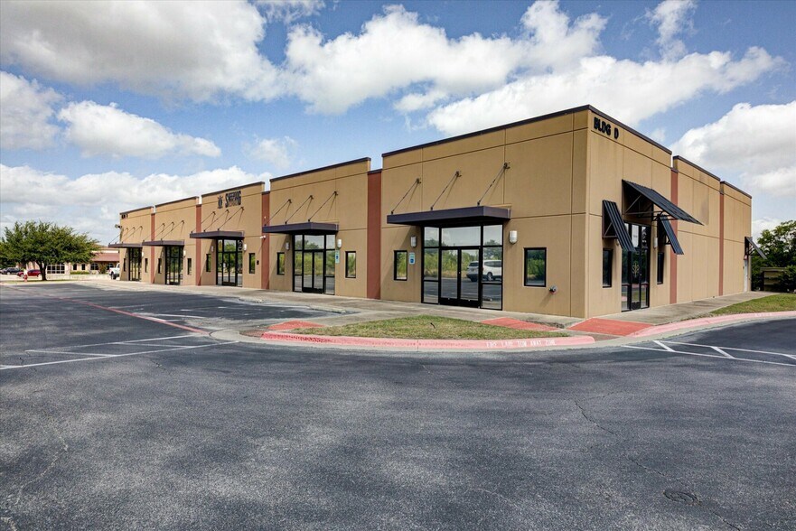 1754 Bagdad Rd, Cedar Park, TX à vendre - Photo de l’immeuble – Image 2 sur 10