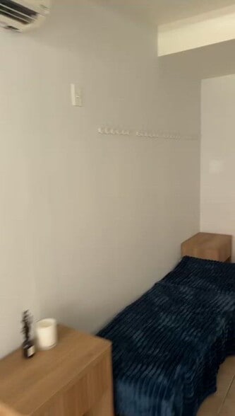 229 E 2nd St, New York, NY à vendre - Vidéo sur l’annonce professionnelle – Image 2 sur 18