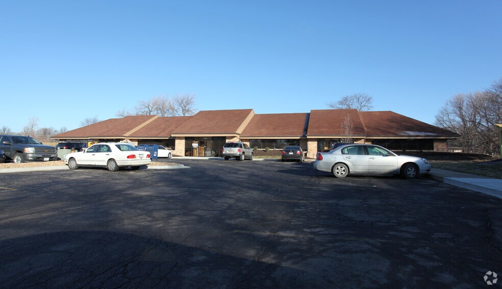 13600-13610 W 95th St, Lenexa, KS à vendre - Photo de l’immeuble – Image 3 sur 4