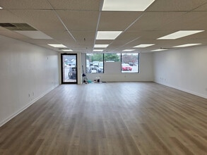 1-25 Barlows Landing Rd, Pocasset, MA à louer Photo intérieure– Image 1 sur 5