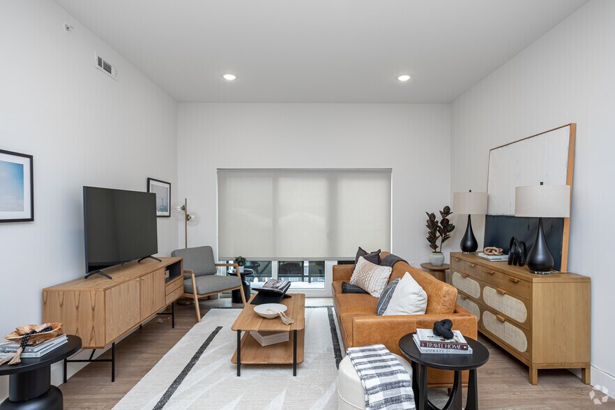 301 SE G St, Bentonville, AR à louer - Photo intérieure – Image 3 sur 60