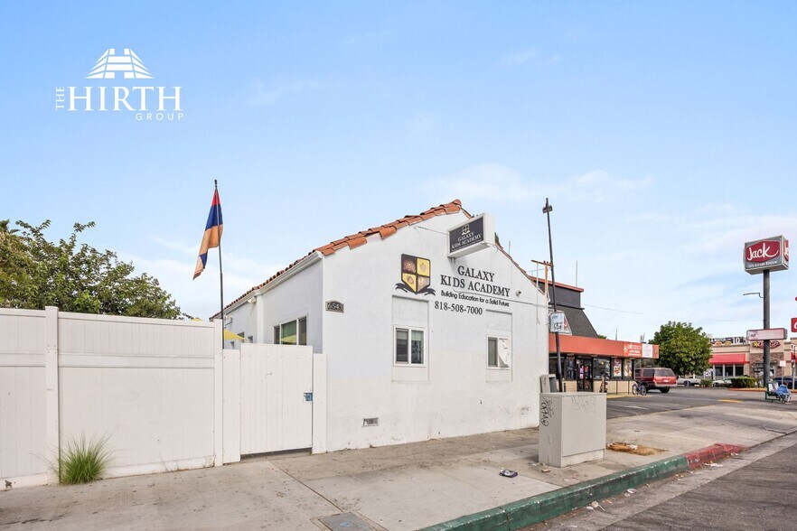 6543 Lankershim Blvd, North Hollywood, CA à vendre - Photo de l’immeuble – Image 3 sur 15