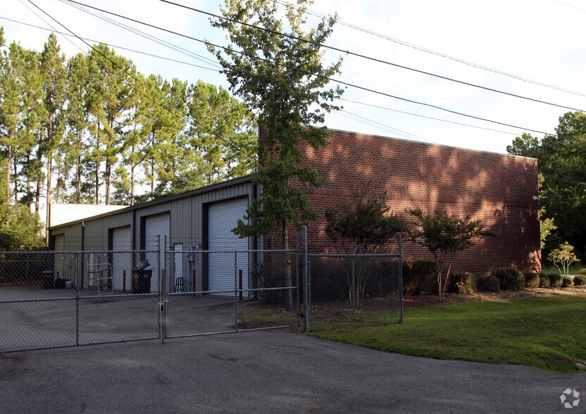 3204 Heaton Dr, Ladson, SC à louer - Photo de l’immeuble – Image 2 sur 2