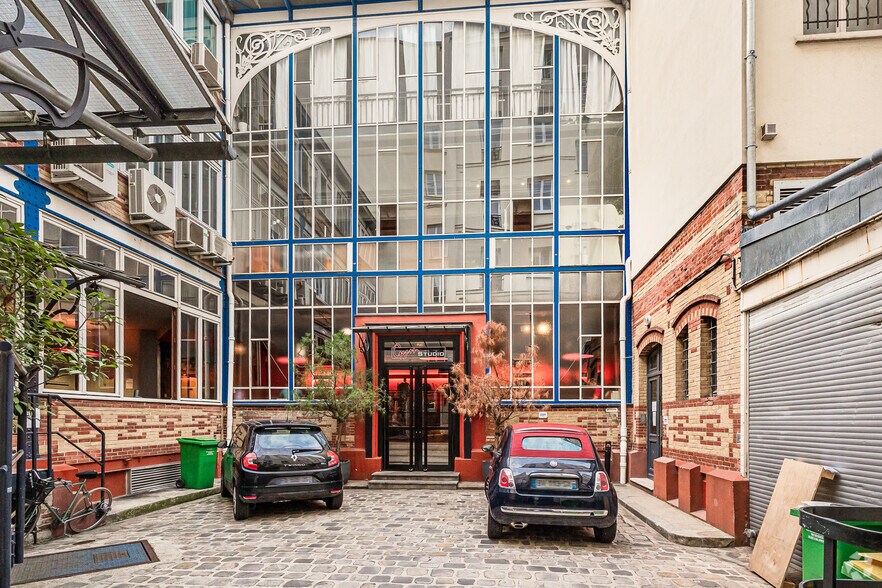 107 Avenue Parmentier, Paris à louer - Photo de l’immeuble – Image 2 sur 4