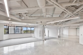 1700 E Walnut Ave, El Segundo, CA à louer Photo intérieure– Image 1 sur 4