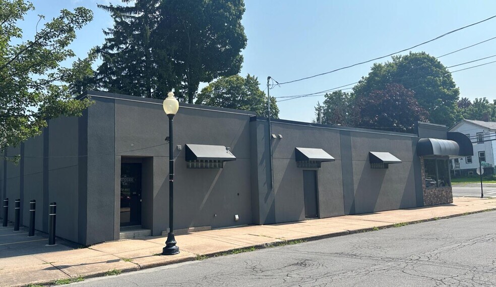 60 State St, Phoenix, NY à vendre - Photo de l’immeuble – Image 2 sur 5