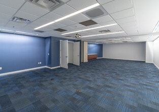 14428 Albemarle Point Pl, Chantilly, VA à louer Photo intérieure– Image 2 sur 9