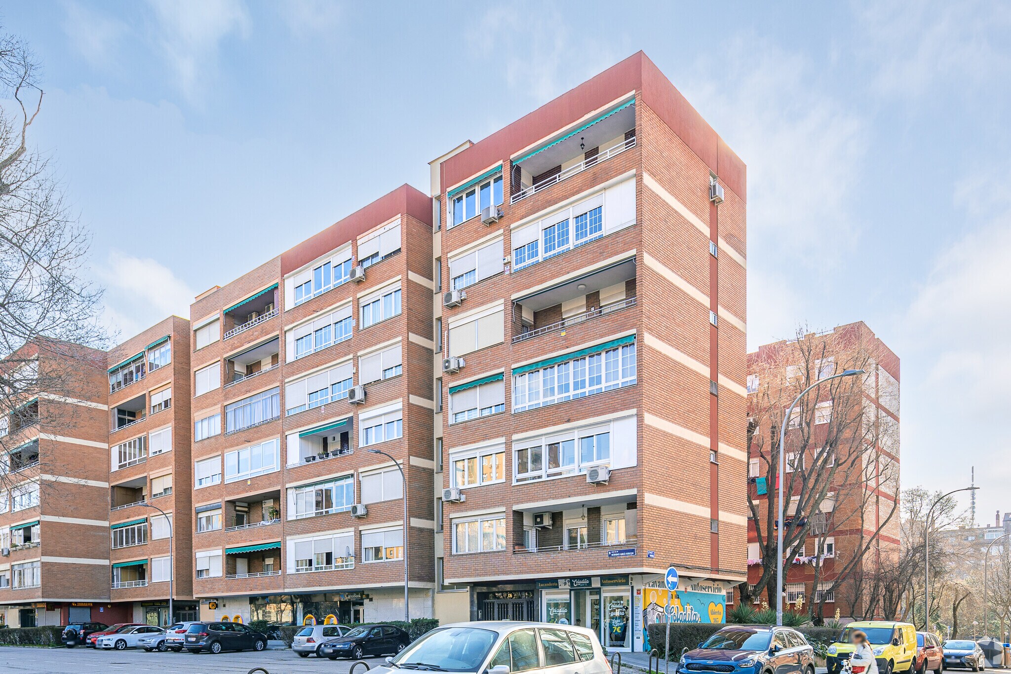 Avenida Institución Libre de Enseñanza, 176, Madrid, Madrid à vendre Photo principale– Image 1 sur 3