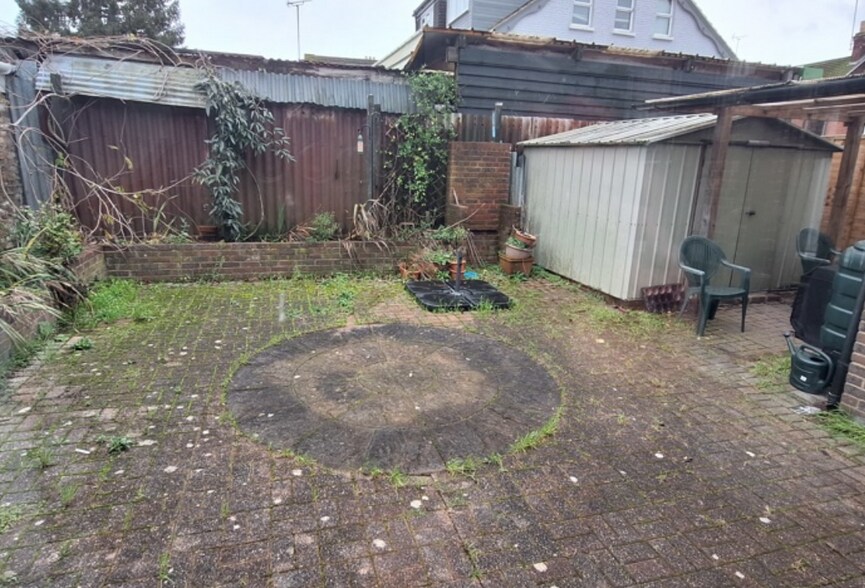 70 Park St, Horsham à louer - Photo de l’immeuble – Image 2 sur 2