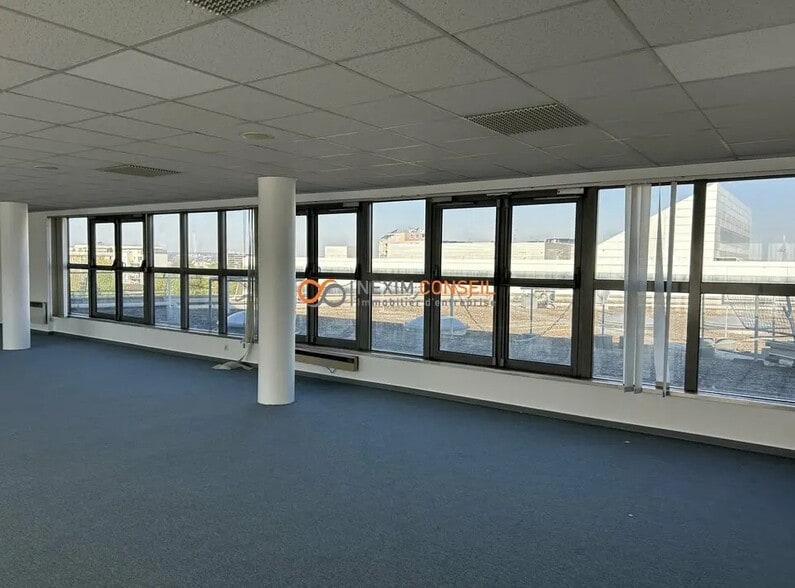 Bureau dans Nanterre à vendre - Photo intérieure – Image 3 sur 7