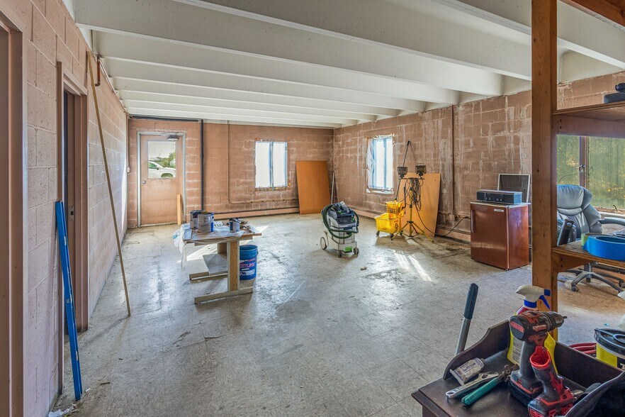 21 Westford Rd, Ayer, MA à louer - Photo intérieure – Image 3 sur 8
