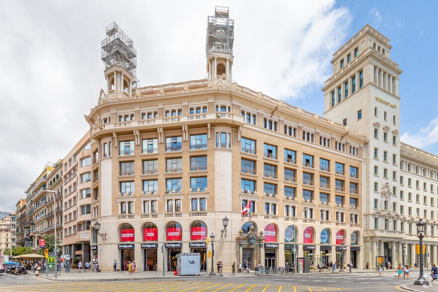 Plaça de Catalunya, 9, Barcelone, Barcelona à louer - Photo principale – Image 1 sur 9