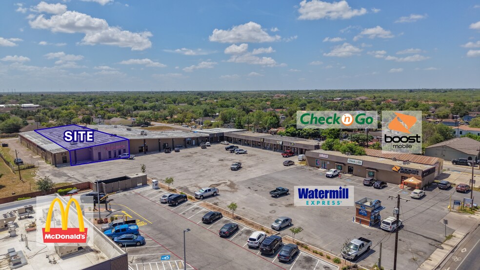 875 S Sam Houston Blvd, San Benito, TX à louer - Photo de l’immeuble – Image 1 sur 8