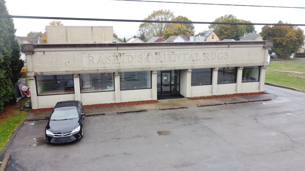 1236 E Washington St, New Castle, PA à vendre - Photo de l’immeuble – Image 3 sur 34