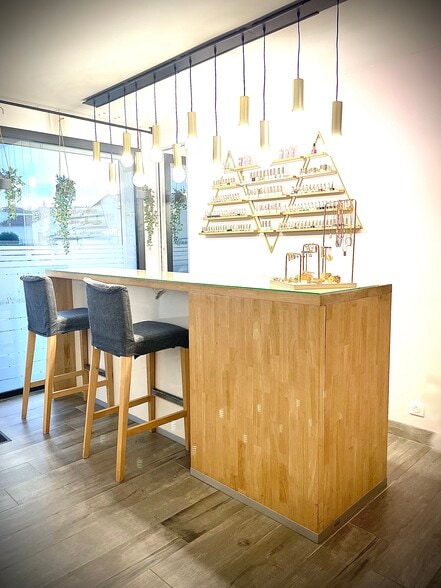 29 Rue Des Alpilles, Lançon-Provence à vendre - Hall d’entrée – Image 1 sur 7