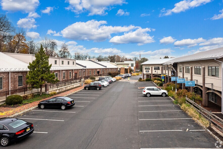 480 Union Square Dr, New Hope, PA à louer - Photo principale – Image 1 sur 4
