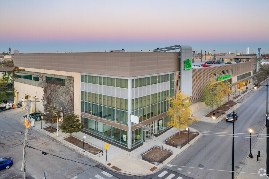 1550 N Kingsbury St, Chicago, IL à louer - Photo principale – Image 1 sur 4