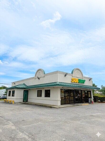 6072 Rivers Ave, Charleston, SC à vendre - Photo de l’immeuble – Image 3 sur 5