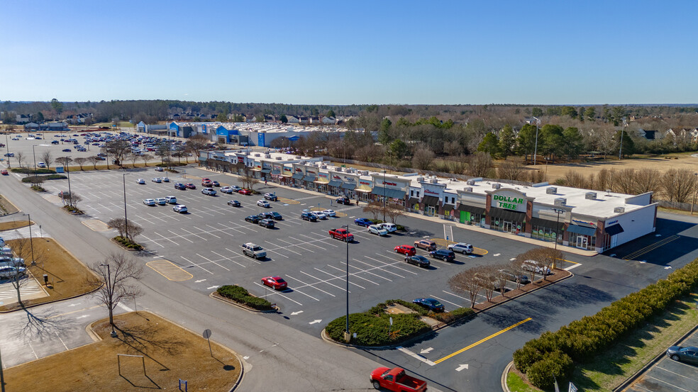 7144 Tara Blvd, Hampton, GA à louer - Photo de l’immeuble – Image 3 sur 14