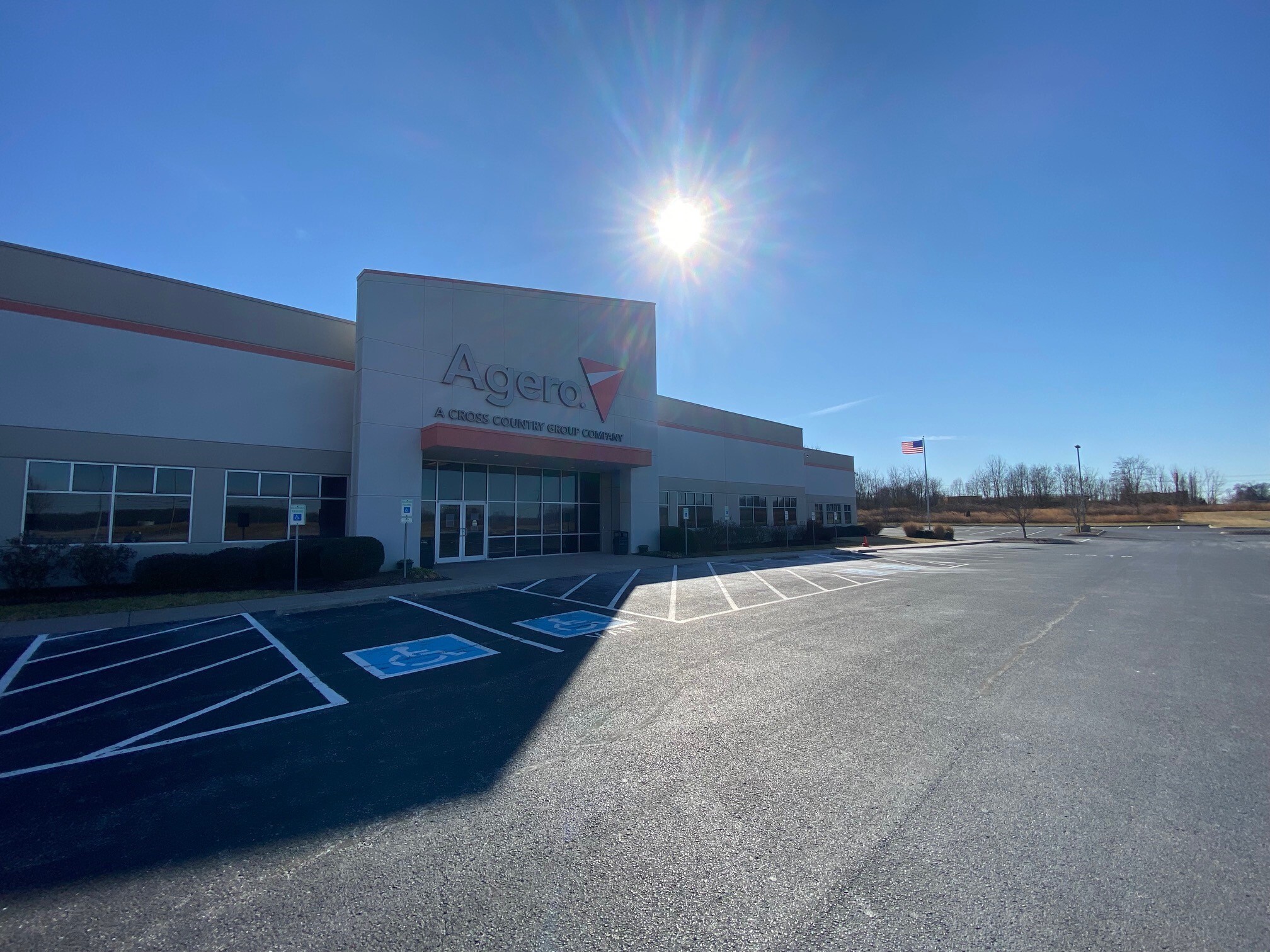 2971 International Blvd, Clarksville, TN à louer Photo de l’immeuble– Image 1 sur 5