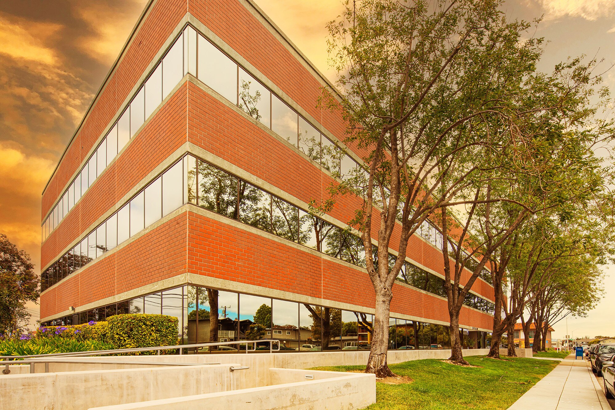 3130 La Selva St, San Mateo, CA à louer Photo principale– Image 1 sur 7