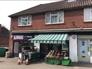 Plus de détails pour 8-9 Grove Corner, Leatherhead - Local commercial à louer