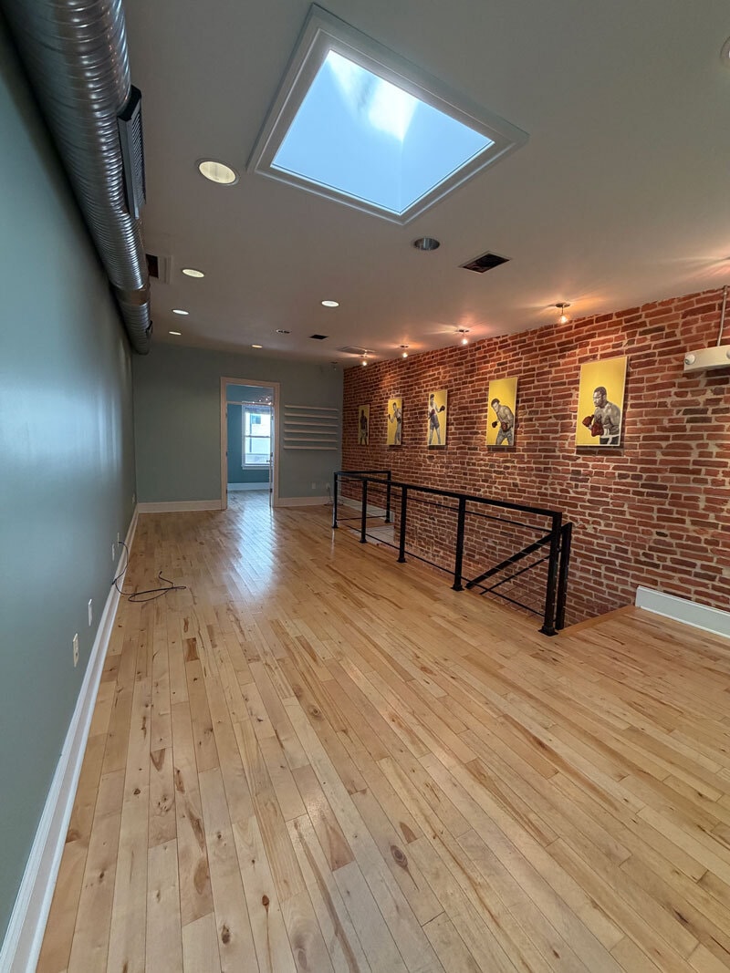 3237 Eastern Ave, Baltimore, MD à louer Photo intérieure– Image 1 sur 1