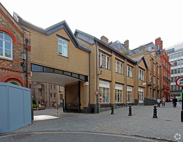 257A Pavilion Rd, Londres à louer - Photo principale – Image 1 sur 3