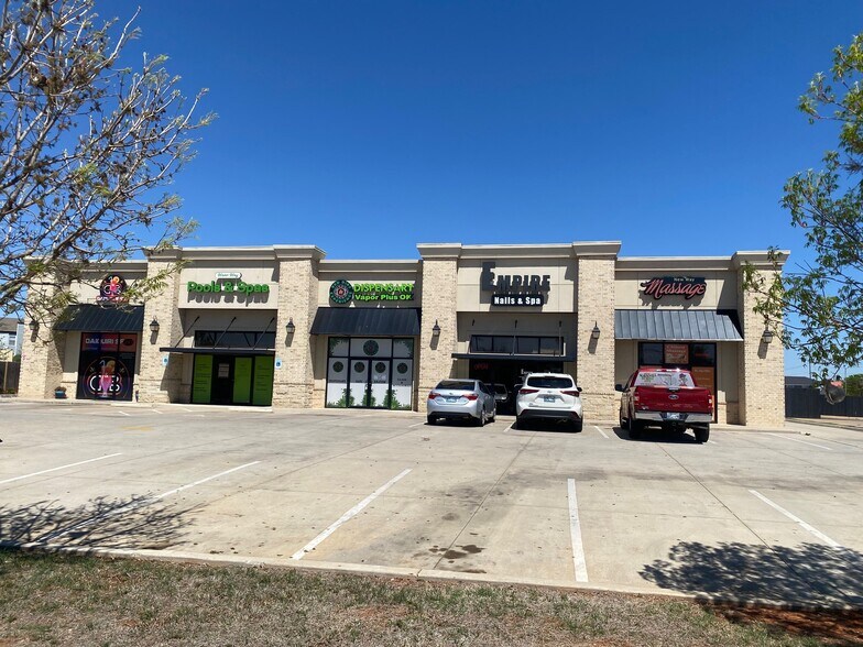 2115 NW 122nd St, Oklahoma City, OK à louer - Photo de l’immeuble – Image 3 sur 3