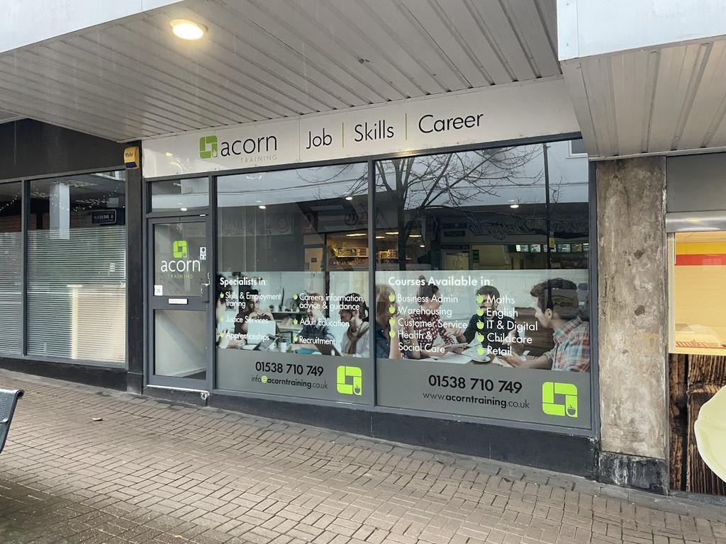 Haywood St, Leek à louer Photo principale– Image 1 sur 14