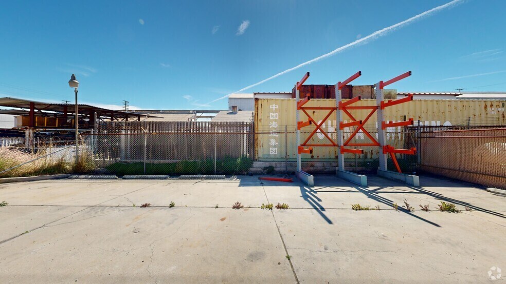 844 N Vernon St, Azusa, CA à louer - Numérisation 3D Matterport – Image 2 sur 26