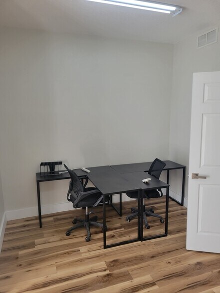 15220-15236 E Colonial Dr, Orlando, FL à louer - Photo de l’immeuble – Image 2 sur 12