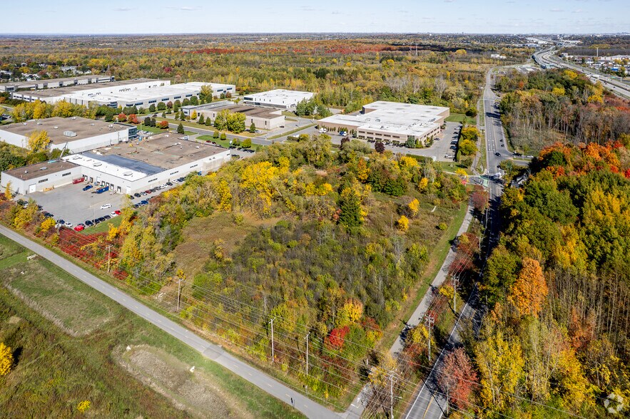 3 St Cedar, Sainte-anne-de-bellevue, QC à louer - Aérien – Image 3 sur 3