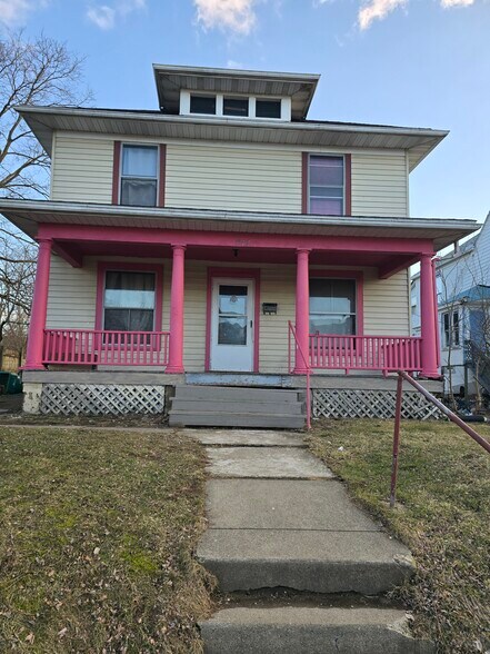 Springfield Ohio Portfolio portefeuille de 4 biens à vendre sur LoopNet.fr - Photo de l’immeuble – Image 1 sur 4