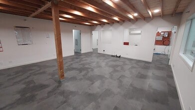 29-31 Karen Rd, Belmont, CA à louer Photo intérieure– Image 2 sur 16