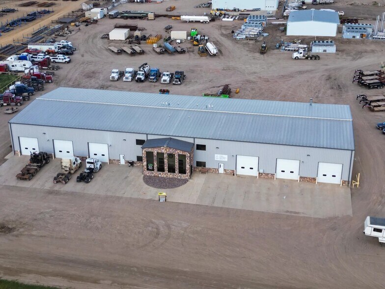 4928 Omega Ave NW, Williston, ND à louer - Photo de l’immeuble – Image 2 sur 3