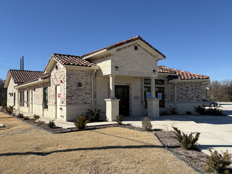 4801 Golden Triangle Blvd, Fort Worth, TX à louer - Photo de l’immeuble – Image 1 sur 9