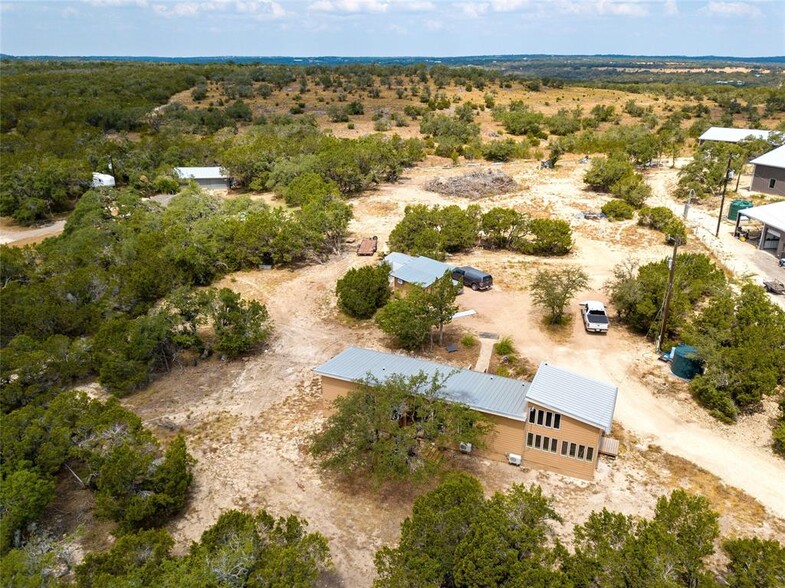 30303 Ranch Road 12, Dripping Springs, TX à louer - Photo de l’immeuble – Image 2 sur 28