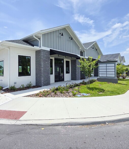 950 Windermere rd, Winter Garden, FL à vendre - Photo de l’immeuble – Image 2 sur 16