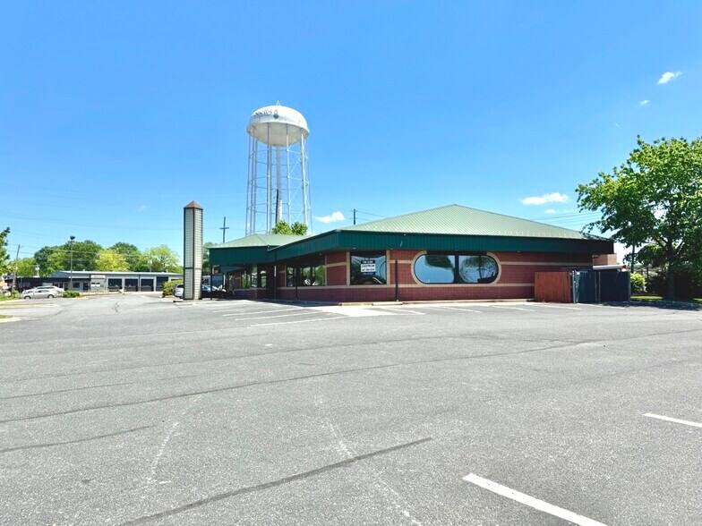 821 S Lafayette St, Shelby, NC à louer - Photo de l’immeuble – Image 3 sur 6